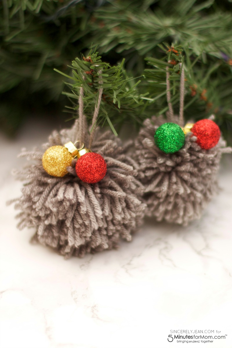 SincerelyJean.com brings you a DIY Christmas Pom Ornament Tutorial
