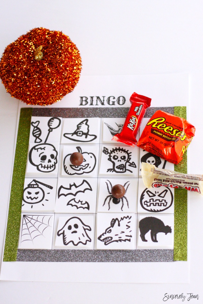Free Halloween bingo board to download for your kids! By SincerelyJean.com